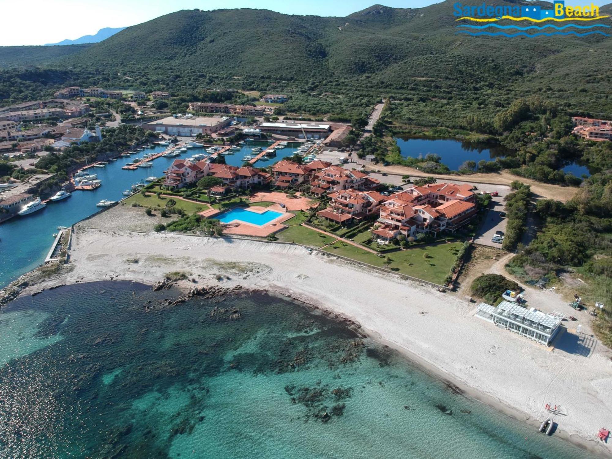 Sardegna Beach Cala Reale 마리넬라 외부 사진